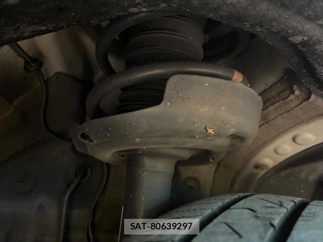 Toyota NOAH 2023-07 8690821-19