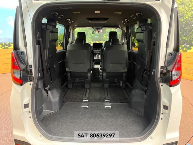 Toyota NOAH 2023-07 8690821-9