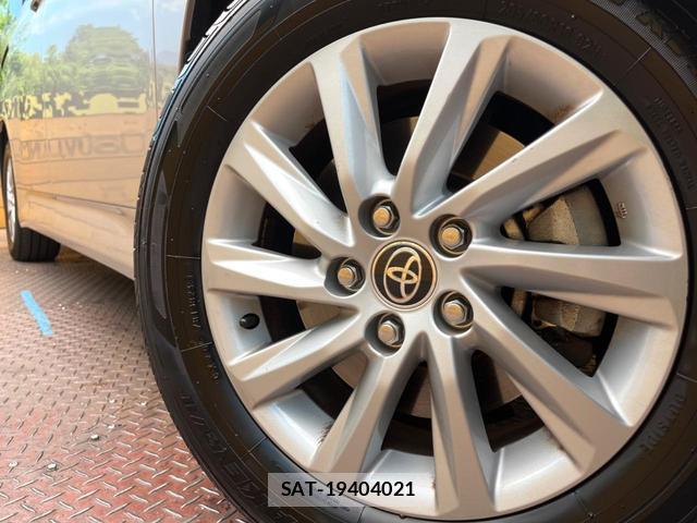 Toyota NOAH 2023-12 8690822-14