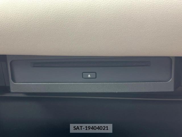 Toyota NOAH 2023-12 8690822-5