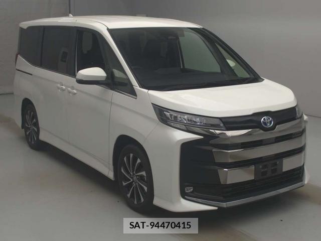 Toyota NOAH 2023-11 8690923-0