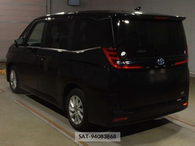 Toyota NOAH 2022-03 8690932-1
