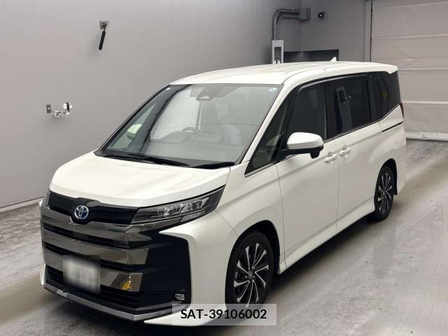 Toyota NOAH 2023-01 8690935-13