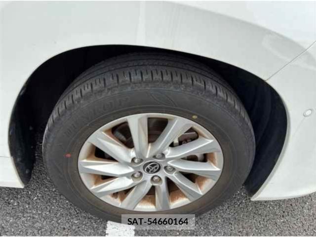 Toyota NOAH 2024-04 8690950-10