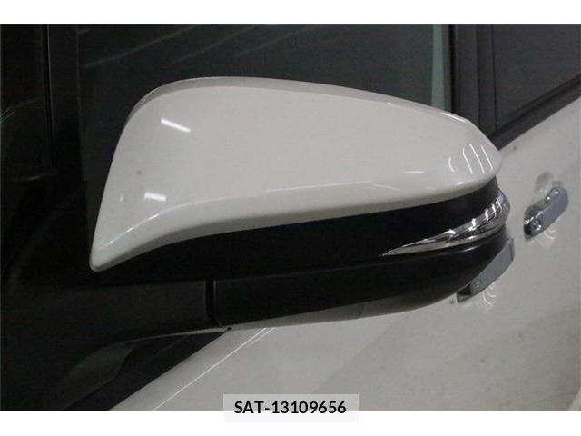 Toyota NOAH 2020-11 8691006-16