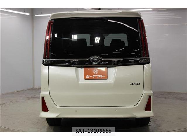 Toyota NOAH 2020-11 8691006-5