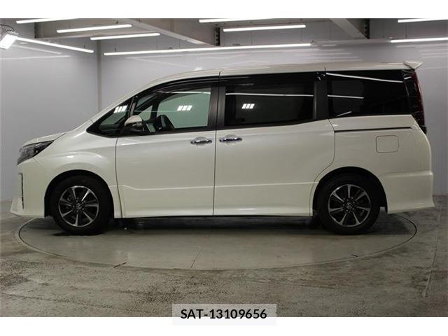 Toyota NOAH 2020-11 8691006-7