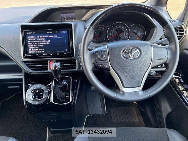 Toyota NOAH 2021-03 8691313-4