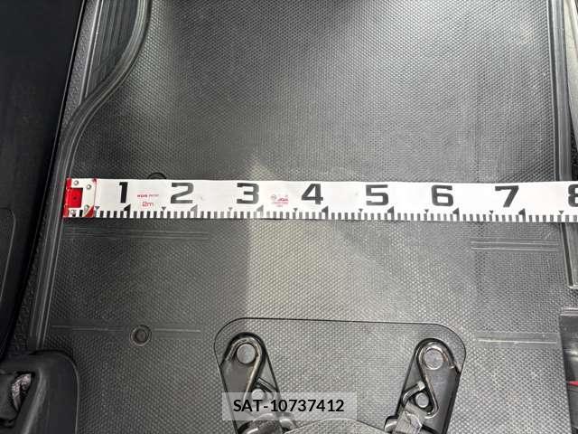 Toyota NOAH 2022-11 8691316-14