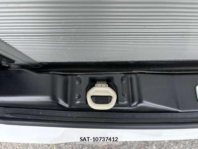 Toyota NOAH 2022-11 8691316-4