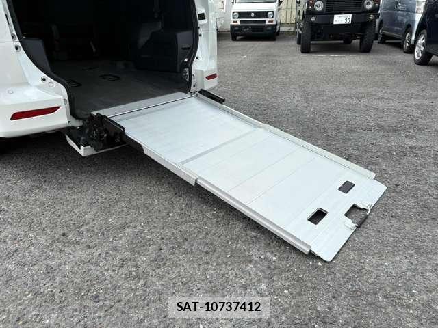 Toyota NOAH 2022-11 8691316-5