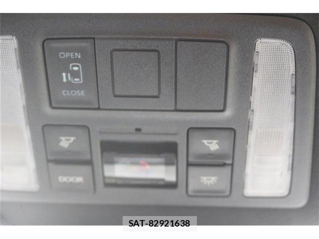 Toyota NOAH 2023-04 8691612-3