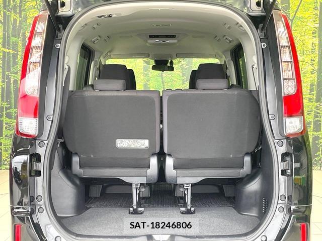 Toyota NOAH 2016-06 8691807-10