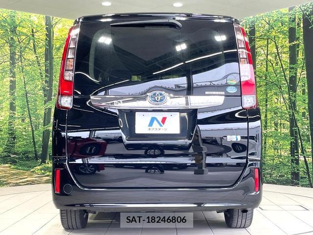 Toyota NOAH 2016-06 8691807-15