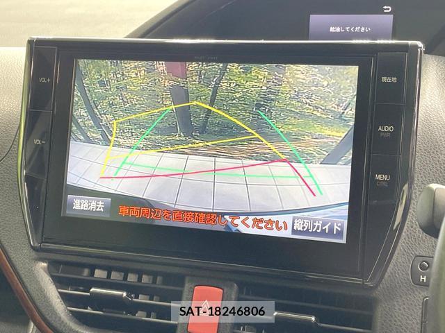 Toyota NOAH 2016-06 8691807-4