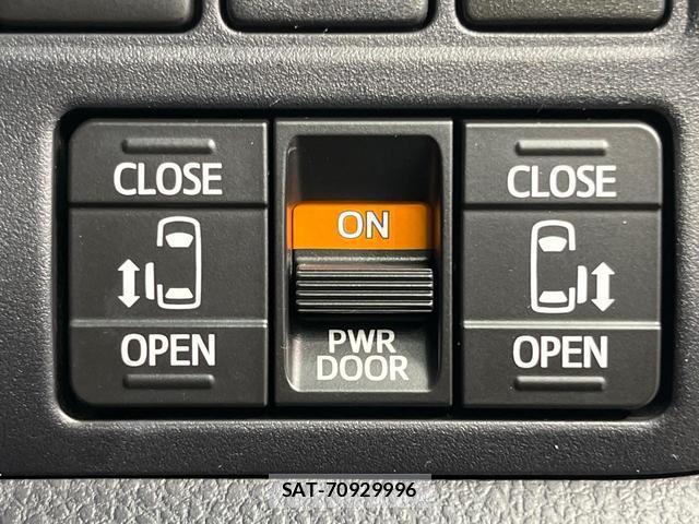 Toyota NOAH 2018-12 8691941-5