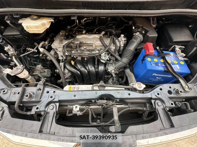 Toyota NOAH 2017-12 8691993-18