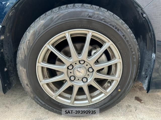 Toyota NOAH 2017-12 8691993-19