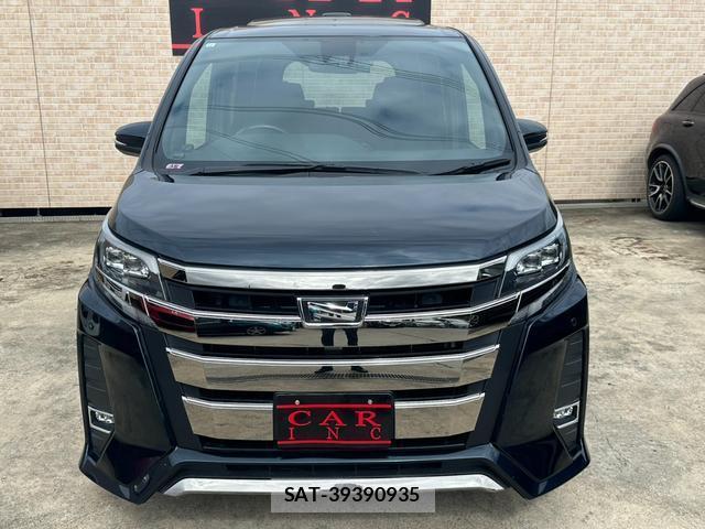 Toyota NOAH 2017-12 8691993-3