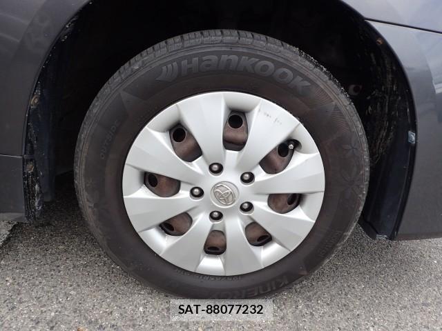 Toyota NOAH 2011-12 8692005-17