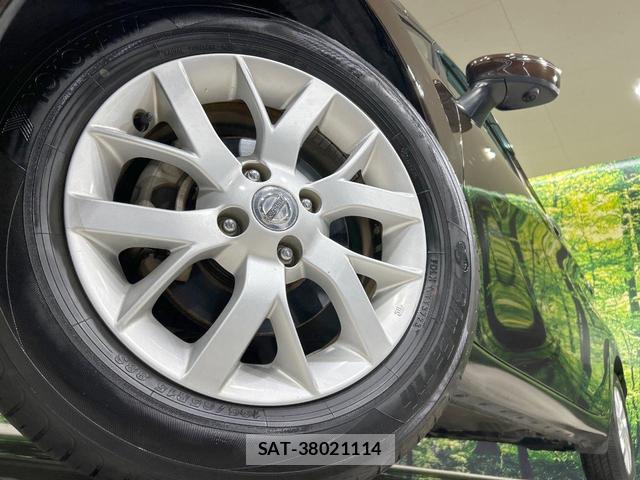 Nissan NOTE 2016-03 8690911-12