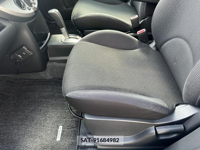 Nissan NOTE 2009-12 8691203-14