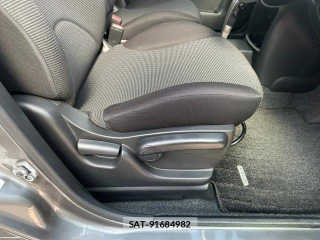 Nissan NOTE 2009-12 8691203-6