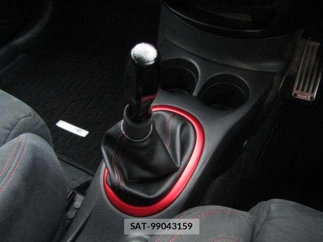 Nissan NOTE 2016-08 8691741-4