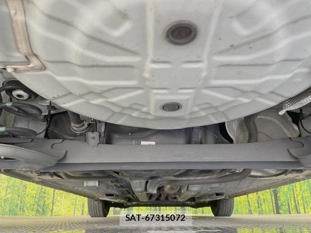 Nissan NOTE 2017-09 8691935-18