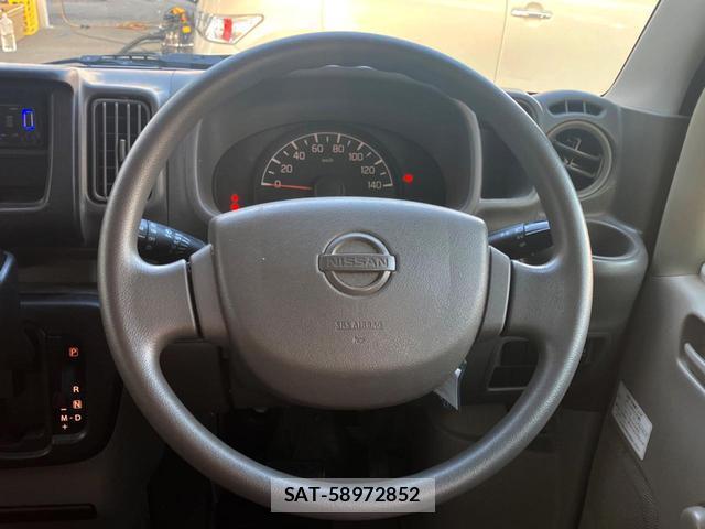 Nissan CLIPPER VAN 2015-11 8690732-5