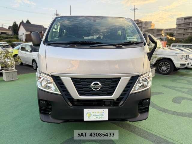 Nissan NV350 Caravan 2019-02 8691691-11