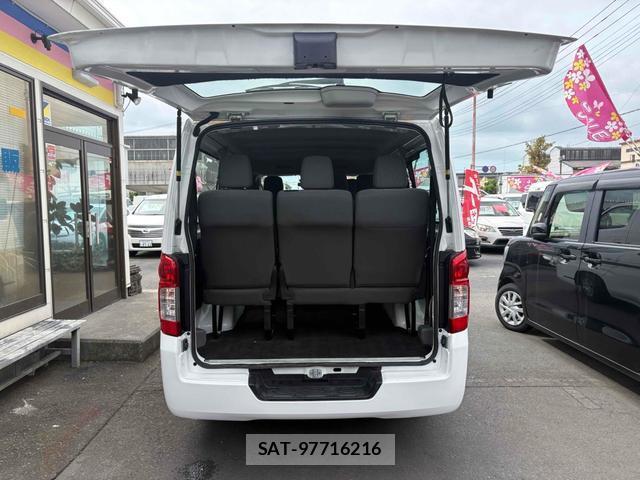 Nissan CARAVAN WAGON 2015-06 8690978-11