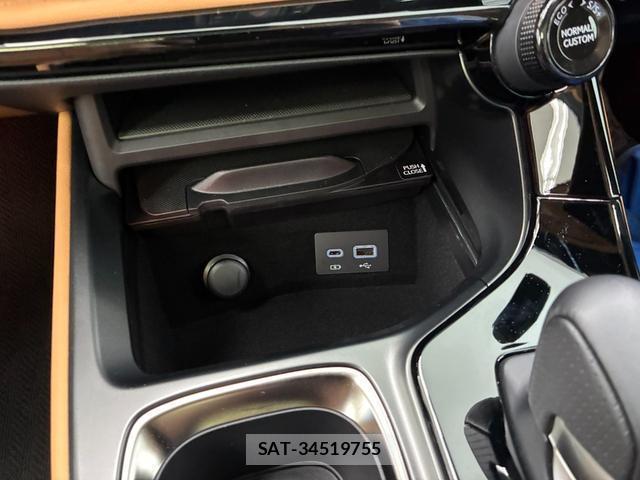 Lexus NX 2024-12 8690321-12