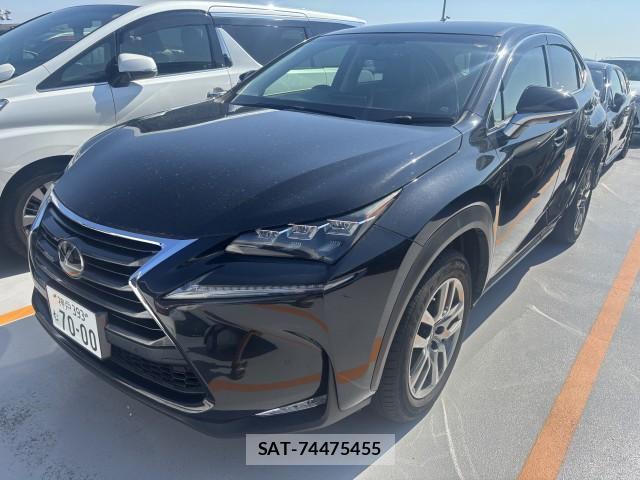 Lexus NX 2016-06 8690607-0