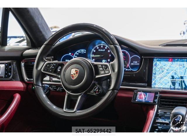 Porsche PANAMERA 2018-03 8690496-14
