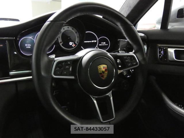 Porsche PANAMERA 2020-02 8691834-5