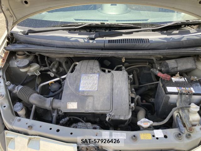 Toyota PASSO 2006-02 8690479-7