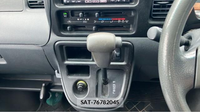 Toyota PIXIS VAN 2014-09 8691296-14