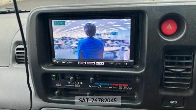 Toyota PIXIS VAN 2014-09 8691296-4