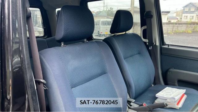 Toyota PIXIS VAN 2014-09 8691296-5