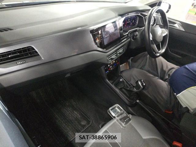 VolksWagen POLO 2023-01 8691535-2