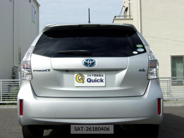 Toyota PRIUS ALPHA 2014-06 8690811-1