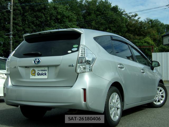Toyota PRIUS ALPHA 2014-06 8690811-13