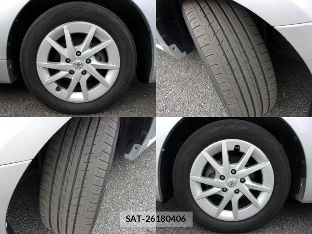 Toyota PRIUS ALPHA 2014-06 8690811-8