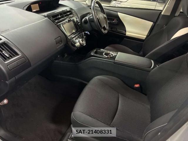 Toyota PRIUS ALPHA 2019-06 8690938-2