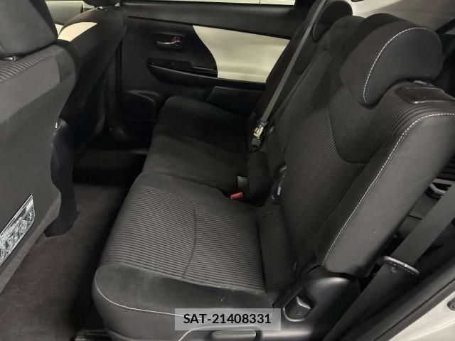 Toyota PRIUS ALPHA 2019-06 8690938-3