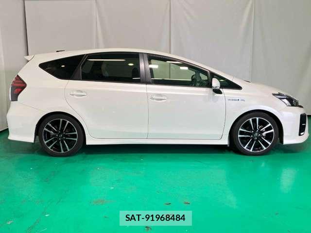 Toyota PRIUS ALPHA 2017-07 8691250-3