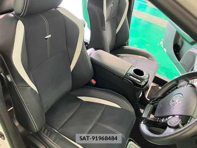 Toyota PRIUS ALPHA 2017-07 8691250-5