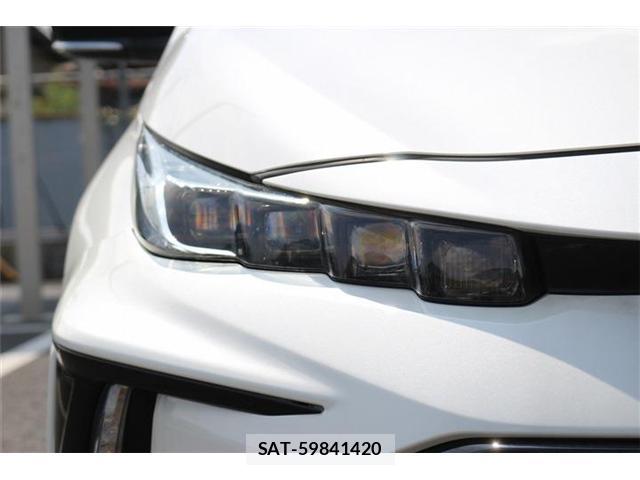 Toyota PRIUS PHV 2018-06 8690654-11