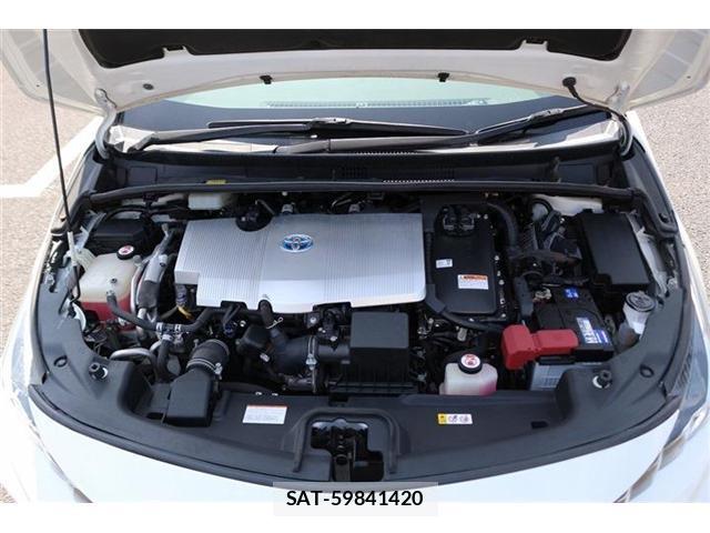 Toyota PRIUS PHV 2018-06 8690654-19